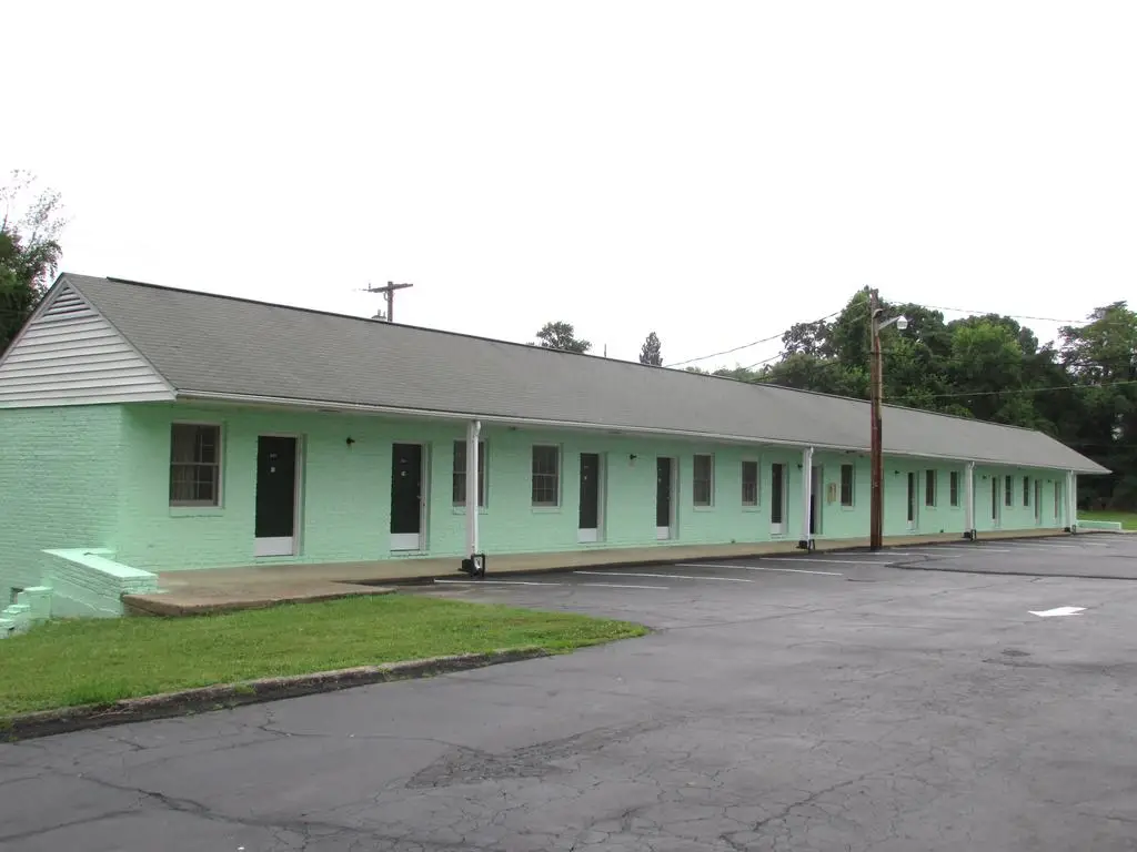 Economy Inn 6